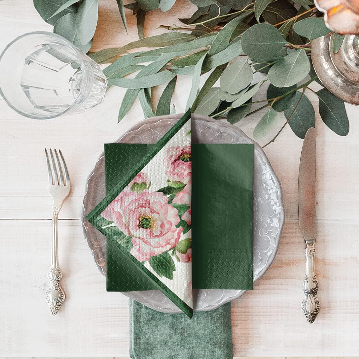 Salvete troslojne 33x33 cm bor zelena 1/20